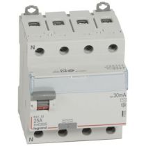 Inter diff DX³-ID - vis/vis - 4P- 400V~- 25A - type AC - 30mA - départ bas - 4M (411660)