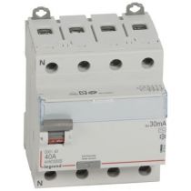 Inter diff DX³-ID - vis/vis - 4P- 400V~- 40A - type AC - 30mA - départ bas - 4M (411661)