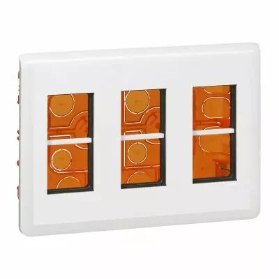 Kit poste de travail encastr� Mosaic pour 3x4 modules (078873L)