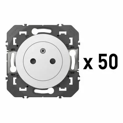 Lot de 50 prises de courant 2P+T Surface dooxie 16A finition blanc (600635)