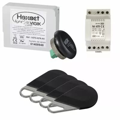 Pack avec 1 centrale helight2 et de 4 badges hecv2n programm�s avec alim. 40781 (HEPACK4)
