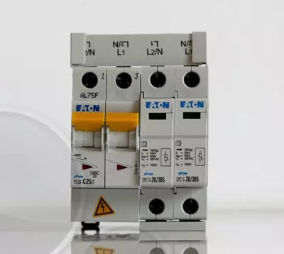 PARAFOUDRE EATON D�BROCHABLE COMPLET CLASSE 2 385 VCA 20 KA - 2P (70029675)