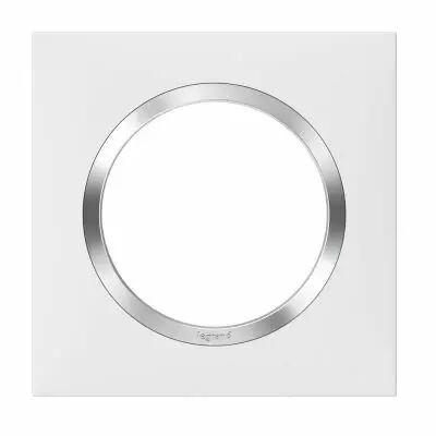 Plaque carr�e dooxie 1 poste finition blanc avec bague effet chrome (600841)