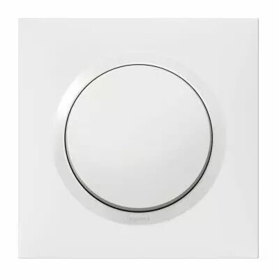 Poussoir dooxie one 6A 250V~ livr� avec plaque carr�e blanche et griffes (600705)