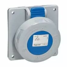 Prise � entraxes unifi�s P17 - 200/250 V~ - 32 A - 2P+T - IP 66/67 (555484)