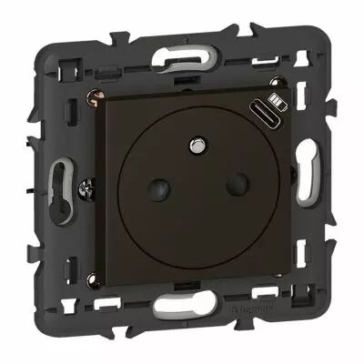 Prise de courant 2P+T Surface avec chargeur Type-C int�gr� en face avant Mosaic 2 module - noir mat livr� avec support (079161L)