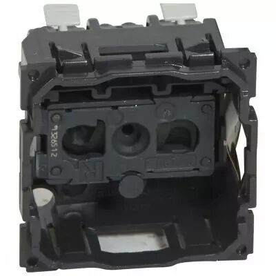 Prise de courant std Fran�ais C�liane - 16 A - 250V - 2P