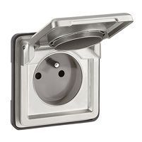 Prise std Français 2P+T à volet IP 55 - 16 A - 250 V - Prog Soliroc - IK10
