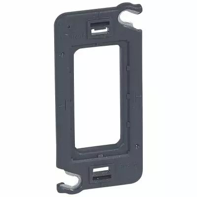 Support pour fixation � vis Batibox - pour poste �troit - 1 mod